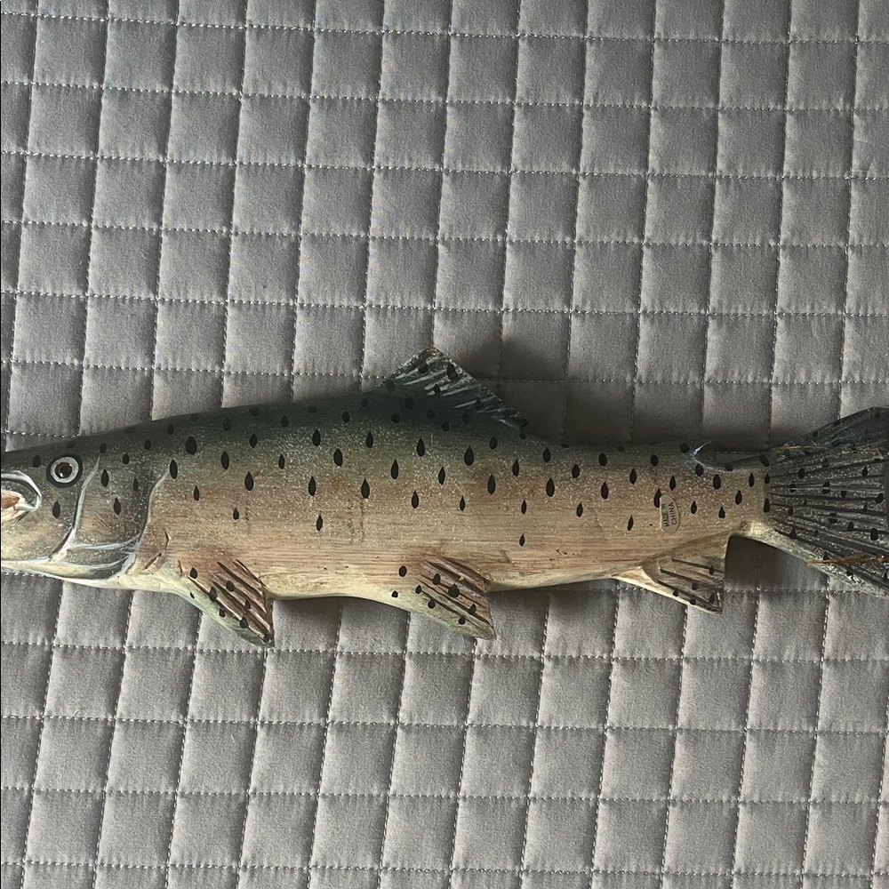 Handcrafted Brown/Green Decorative Fish Wall Art - Pets Fish